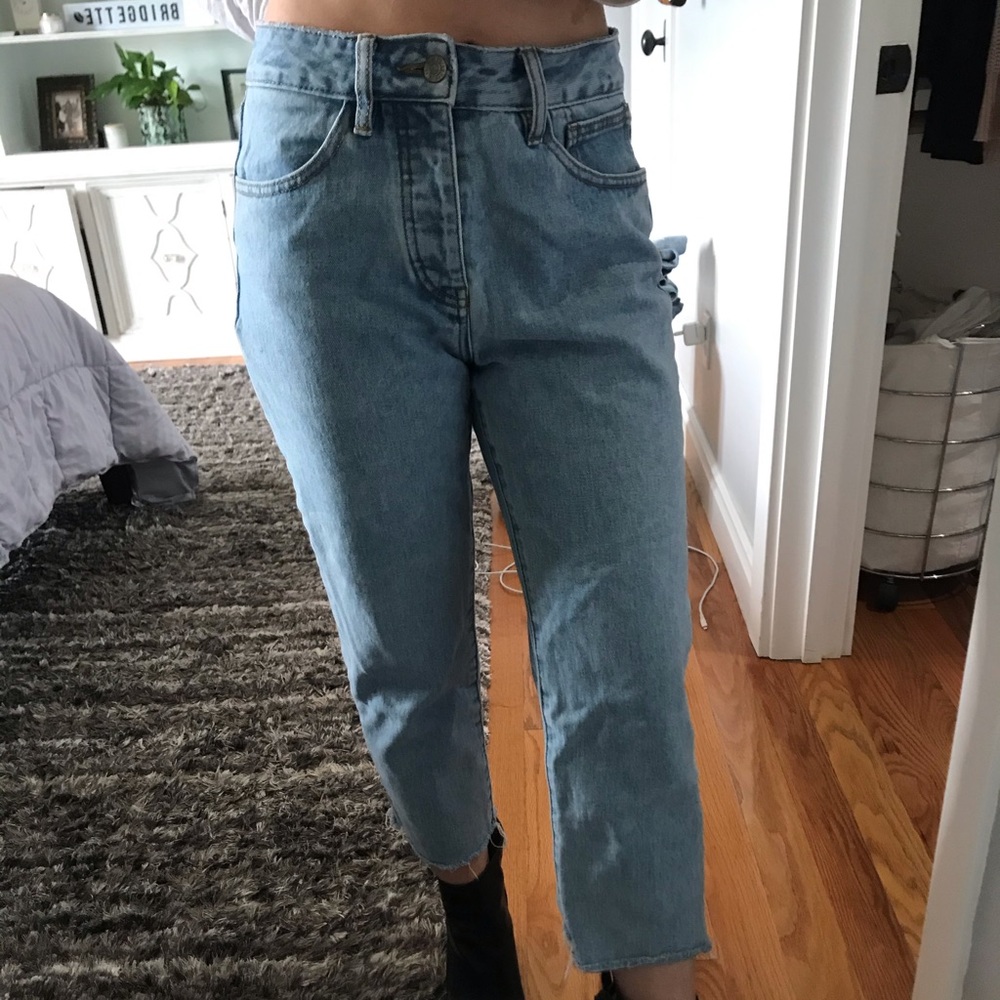 High waisted Brandy Melville Jeans